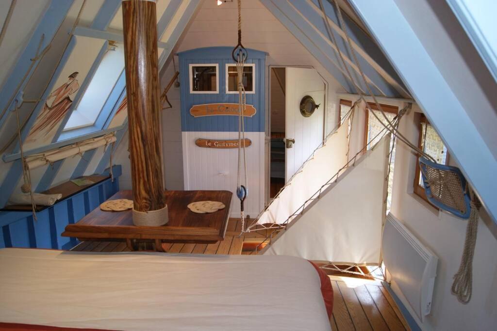 Unique Et Insolite, Chambre Privee - La Caloge De Kastell Dinn Crozon Ngoại thất bức ảnh